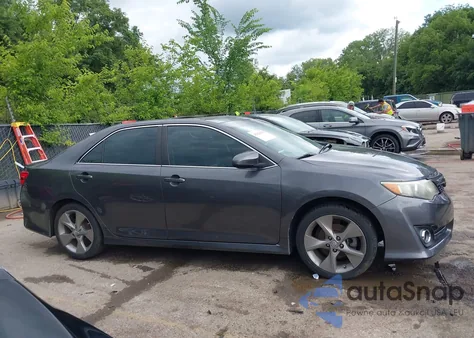 2014 Toyota Camry L/Le/Se/Se Sport/Xle из США, поврежденный, VIN 4T1BF1FK2EU387989